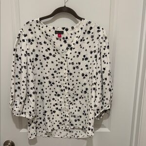 Vince Camuto Black and White Patterned Blouse
